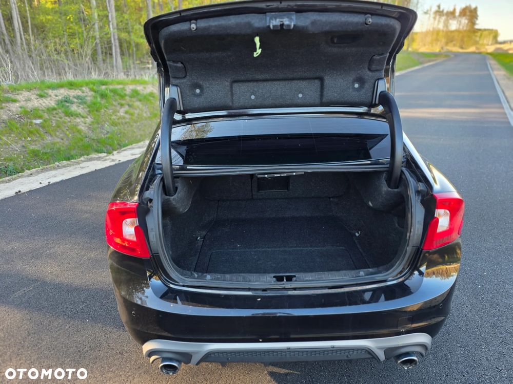 Volvo S60 T6 AWD Geartronic RDesign - 9