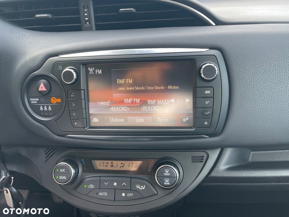 Toyota Yaris - 11