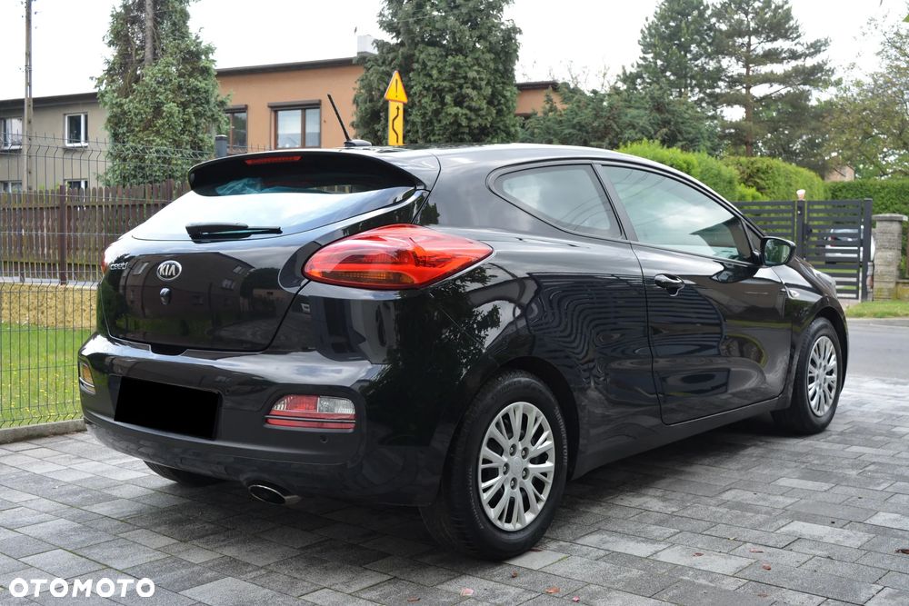 Kia ProCeed 1.4 XL - 14