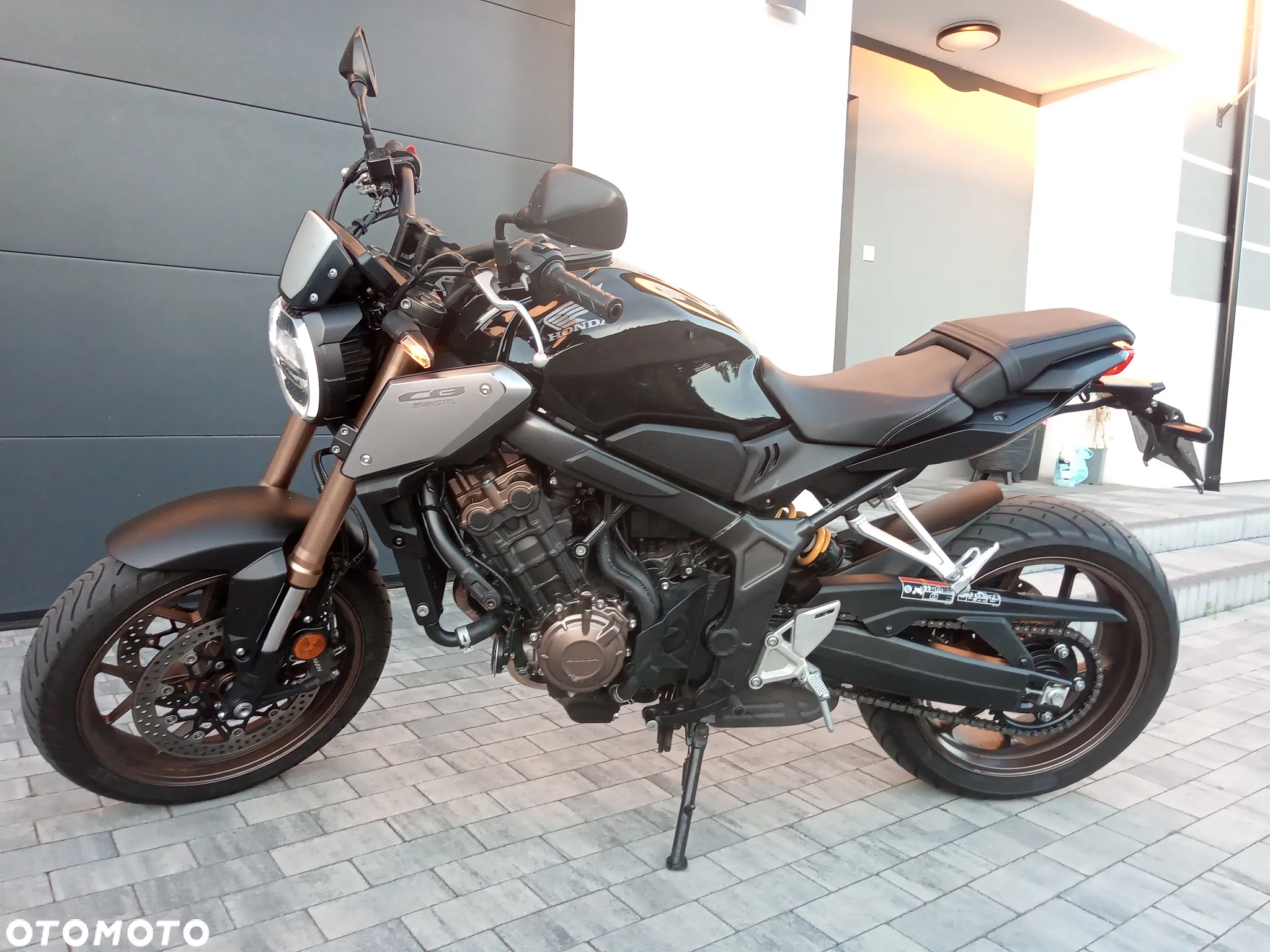 Honda CB - 7
