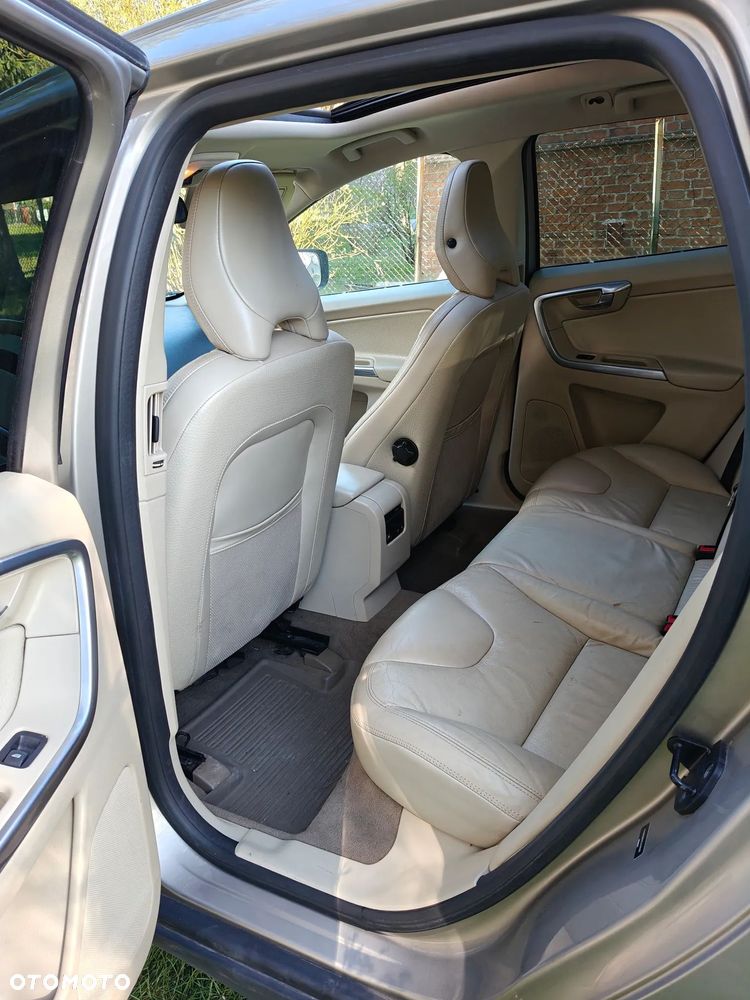 Volvo XC 60 - 16