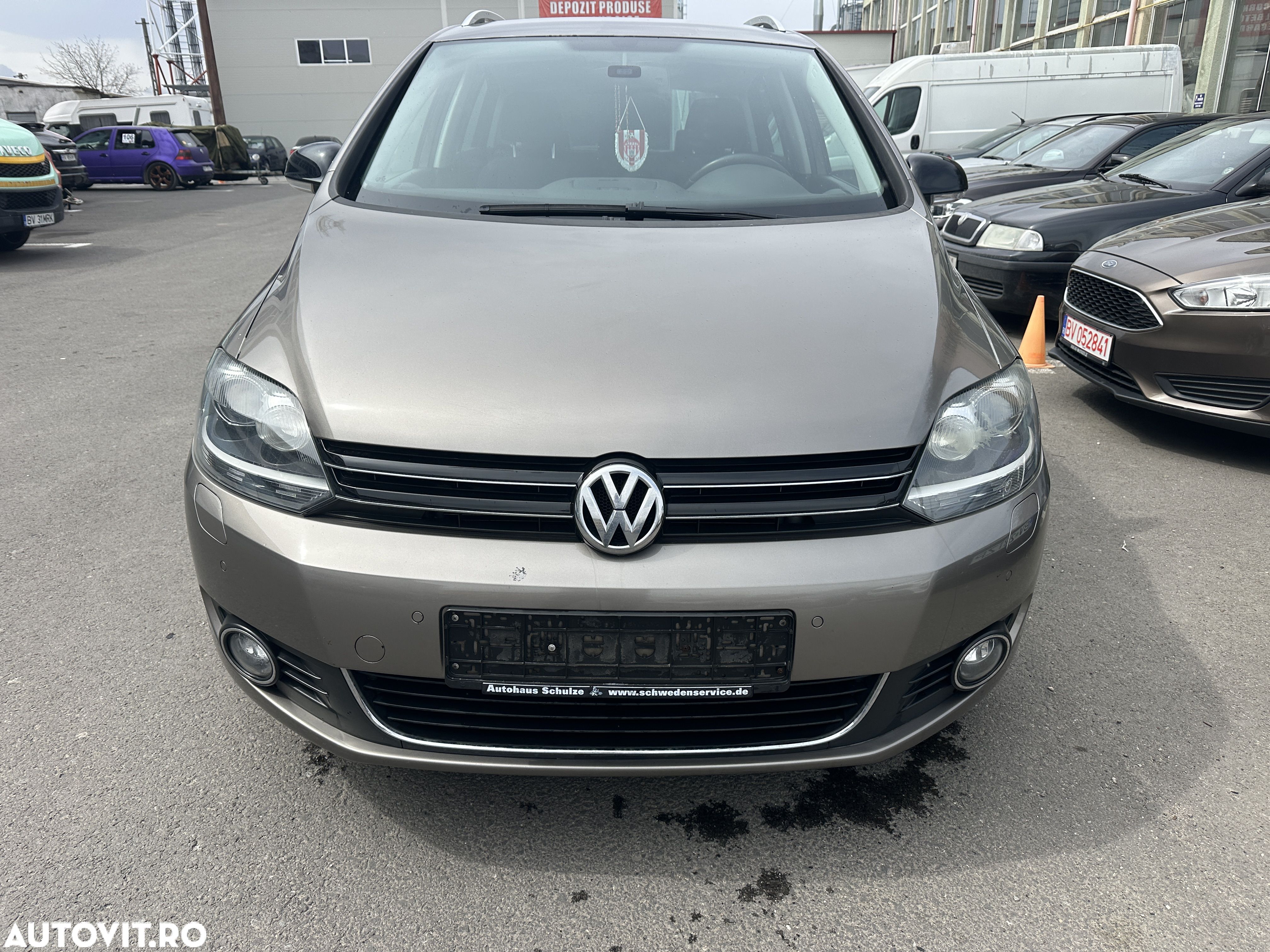 Volkswagen Golf Plus 1.6 TDI DPF Comfortline DSG - 1