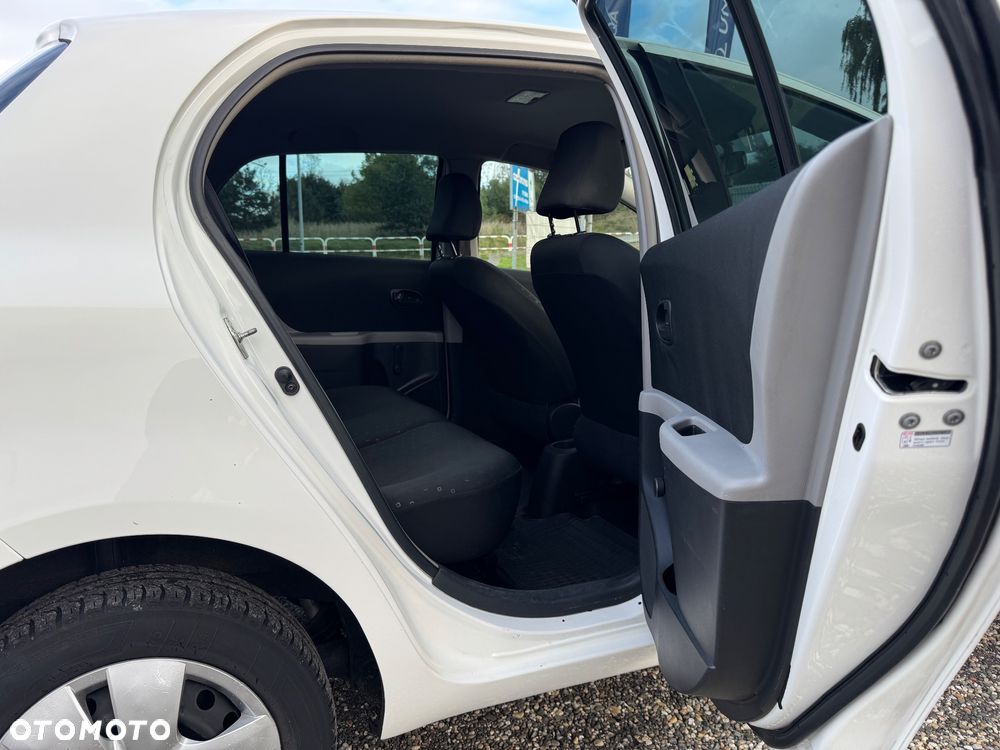 Toyota Yaris 1.0 Terra A/C - 18