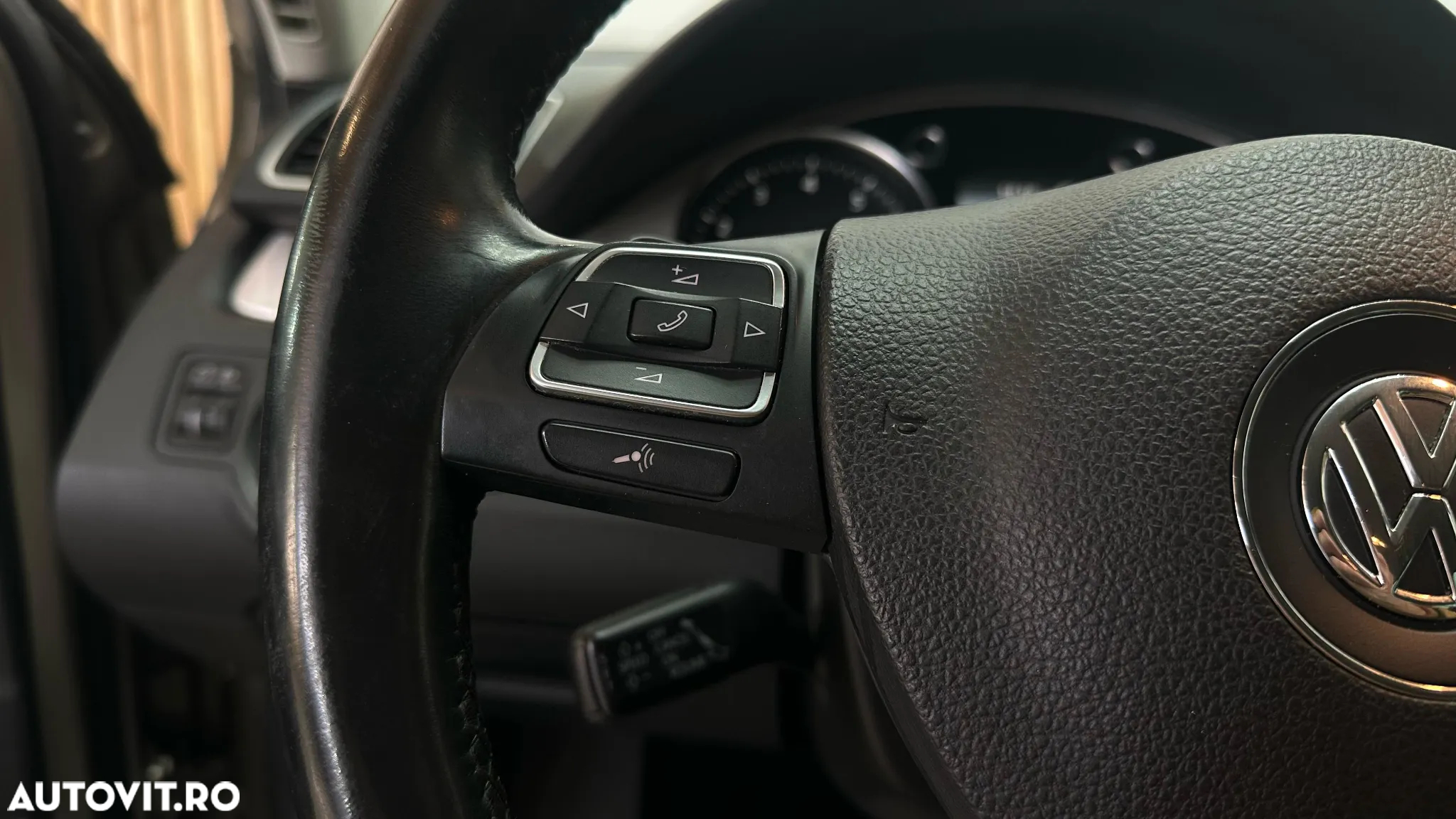 Volkswagen Passat Variant 1.4 TSI DSG BlueMotion Technology Highline - 23