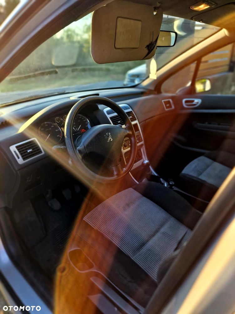 Peugeot 307 - 7