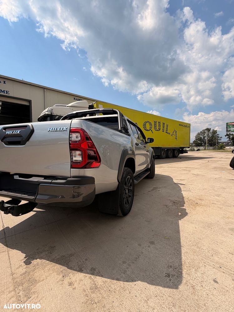Toyota Hilux 2.8D 204CP 4x4 Double Cab AT GR Sport - 5