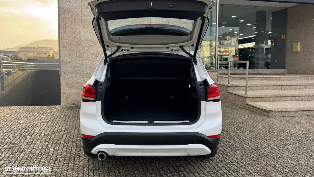 BMW X1 25 e xDrive - 9