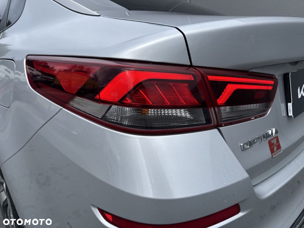 Kia Optima 2.0 T-GDI GT - 13