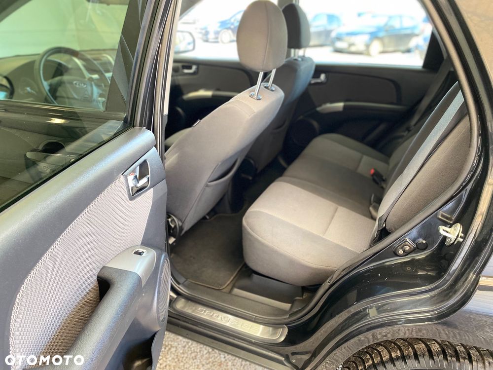 Kia Sportage 2.0 Tour 2WD - 16