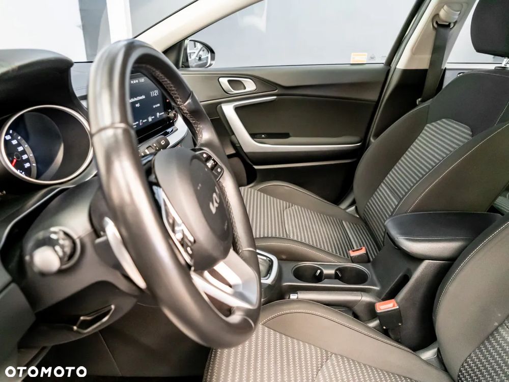 Kia Ceed 1.5 T-GDI M DCT - 21