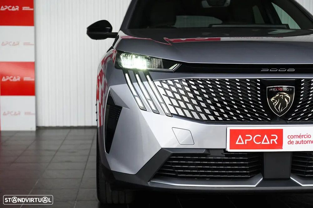 Peugeot 3008 1.2 Hybrid Allure e-DCS6 - 15