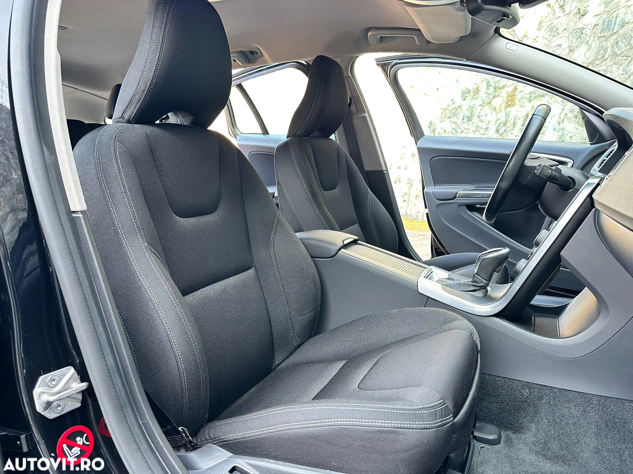 Volvo V60 D2 Geartronic Powershift Kinetic - 19