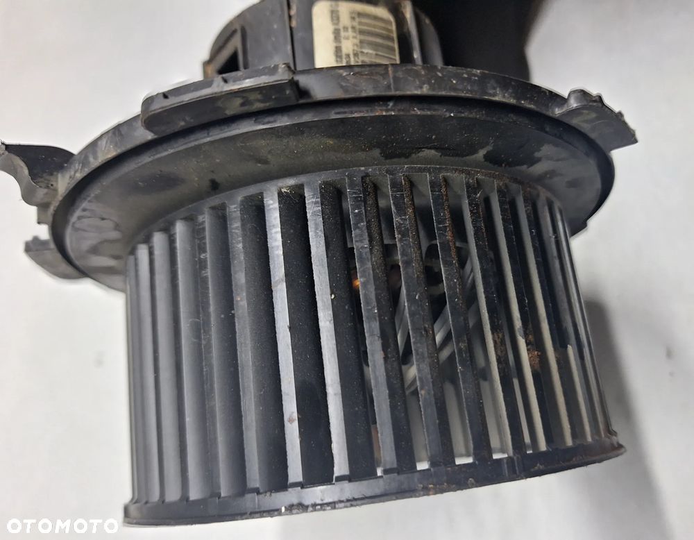 DMUCHAWA WENTYLATOR OPEL ZAFIRA B 1.6B EUR - 3