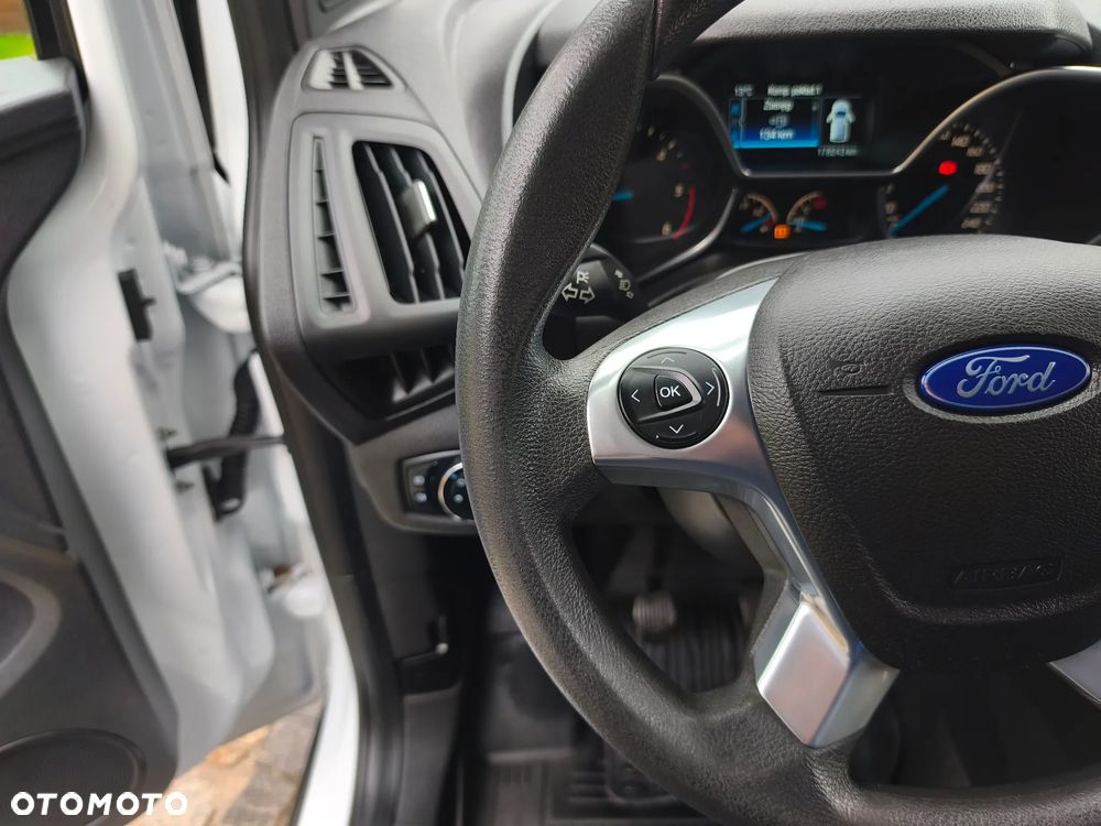 Ford Transit Connect - 27