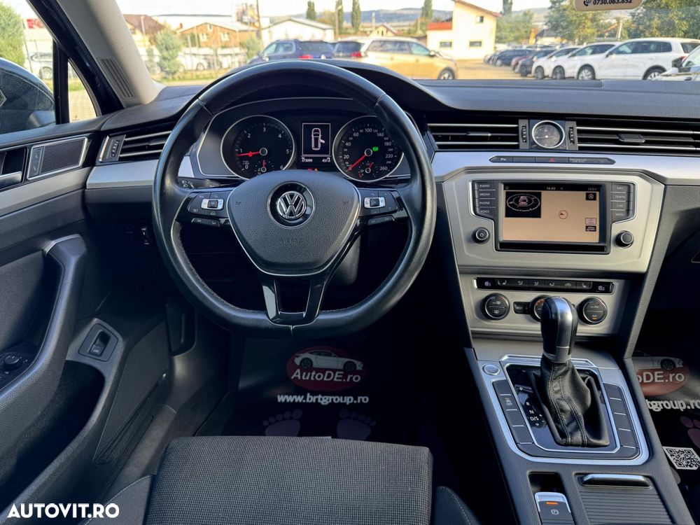 Volkswagen Passat - 10