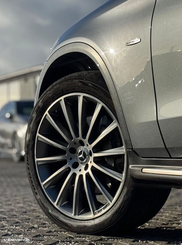 Mercedes-Benz GLC 250 d 4Matic 9G-TRONIC AMG Line - 10