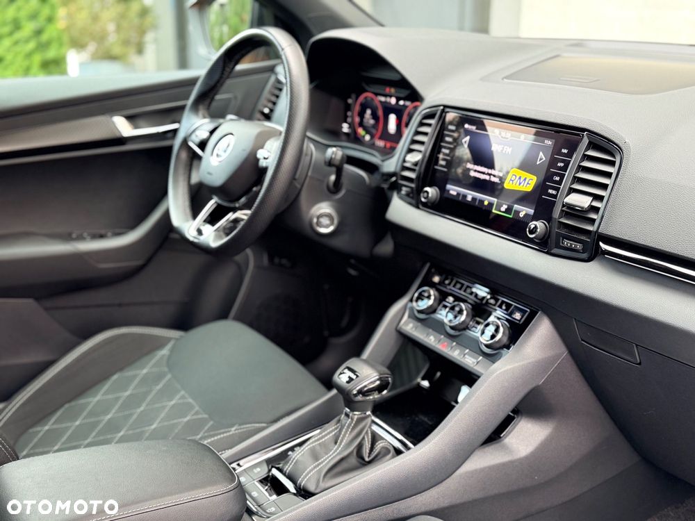 Skoda Karoq 2.0 TSI 4x4 Sportline DSG - 28
