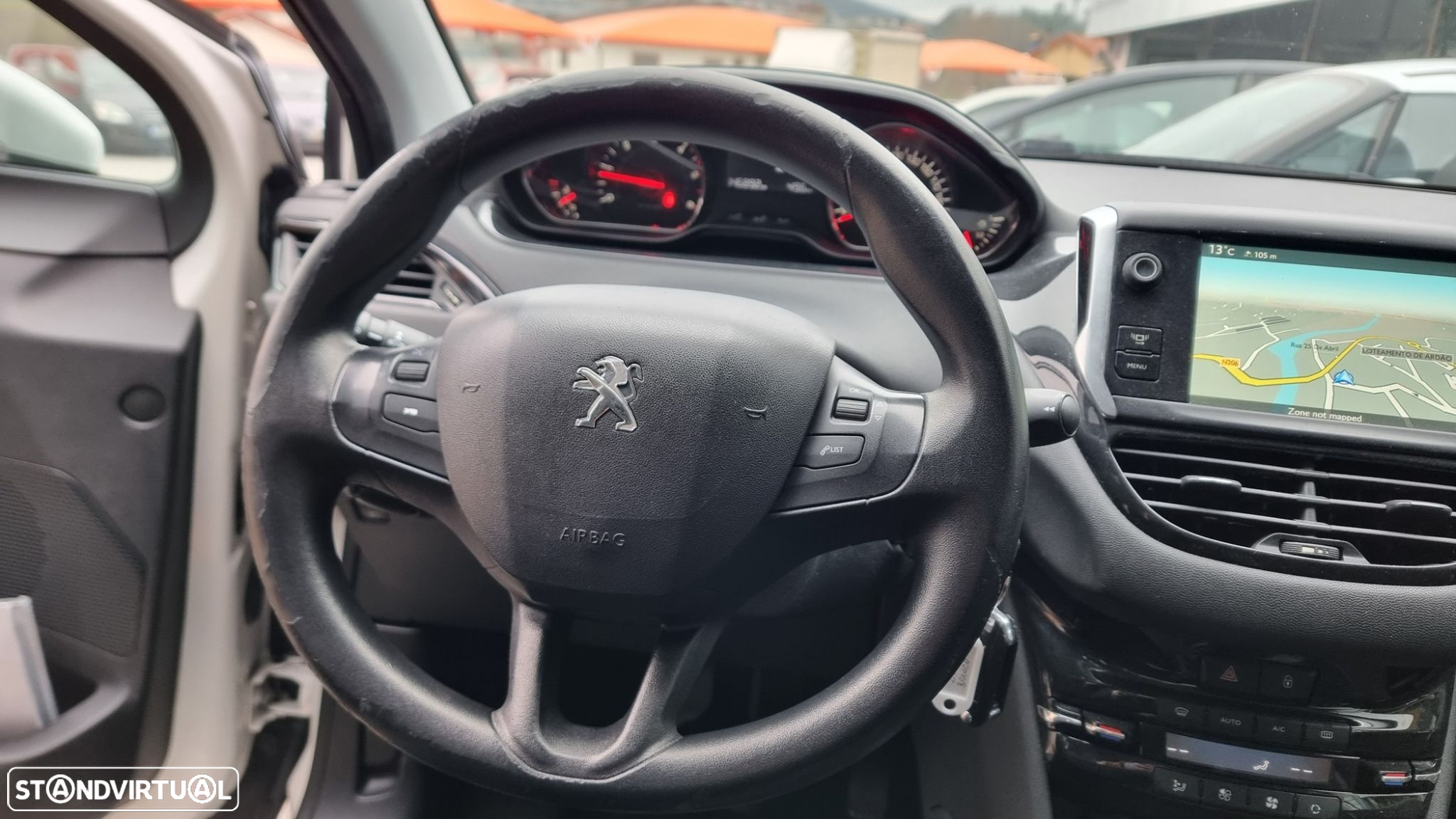 Peugeot 208 1.6 e-HDi Active - 13