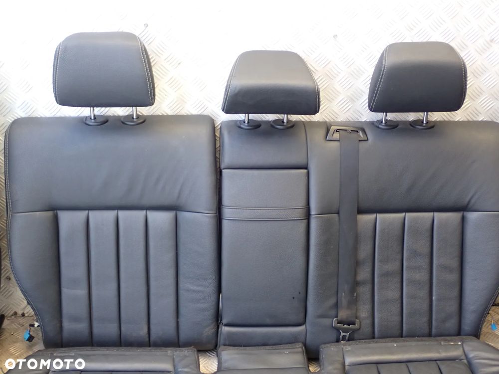 MERCEDES W212 FOTEL PRZEDNI PRAWY / LEWY ORAZ KANAPA TYLNIA SKÓRA KOMPLET - 3