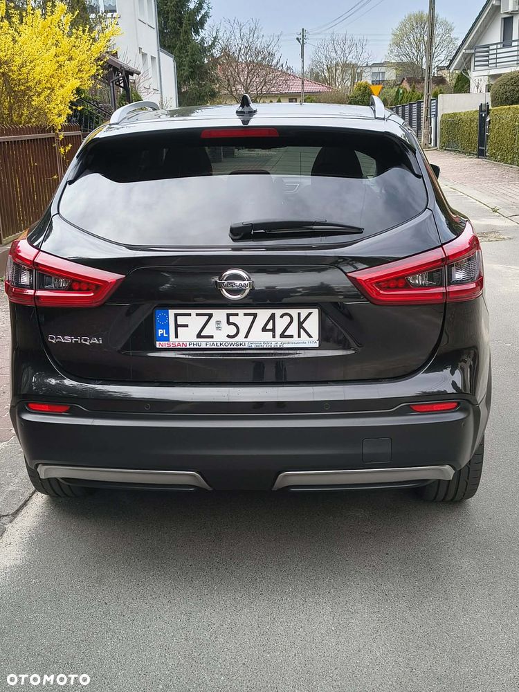 Nissan Qashqai 1.6 DIG-T Tekna - 2