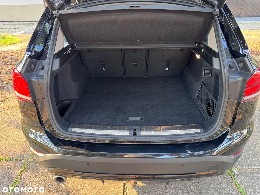 BMW X1 sDrive18i xLine sport - 9