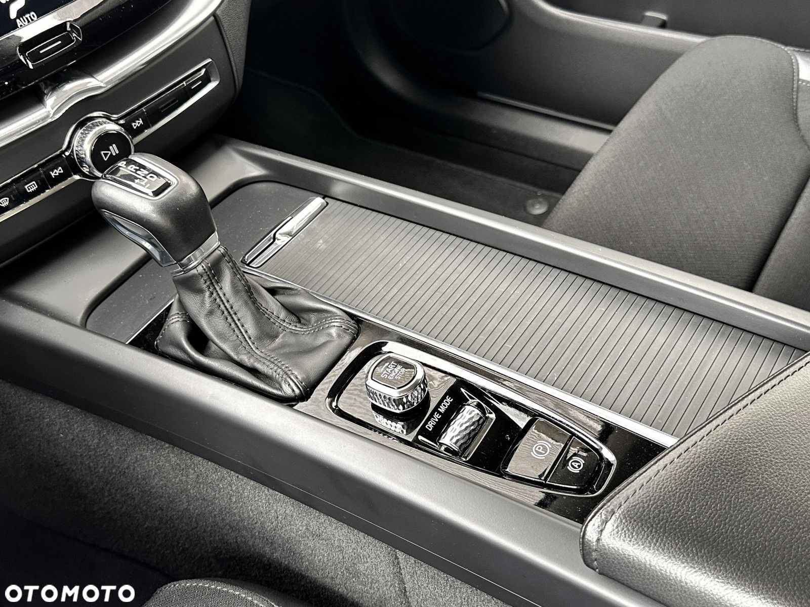 Volvo XC 60 - 28