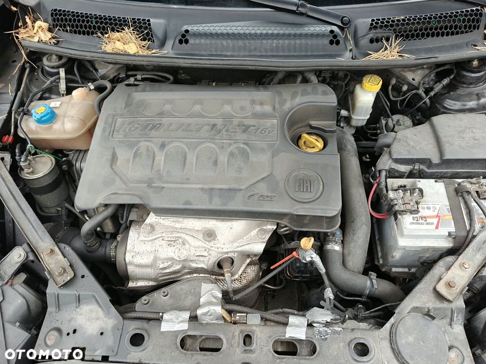 Fiat Bravo 1.6 Multijet 16V DPF Dualogic Racing - 17