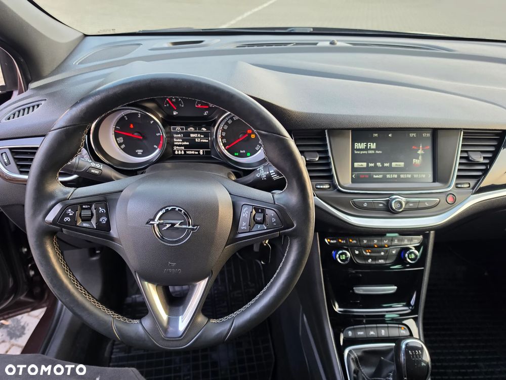Opel Astra 1.6 D (CDTI) Innovation - 11