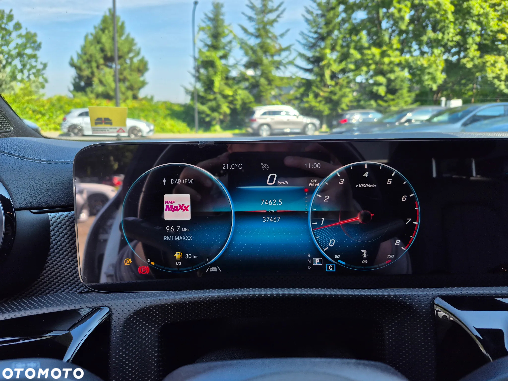 Mercedes-Benz CLA 180 7G-DCT - 18