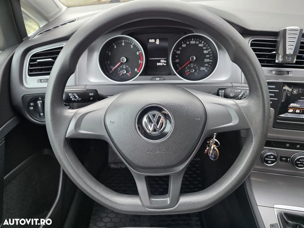 Volkswagen Golf 1.2 TSI Trendline - 16