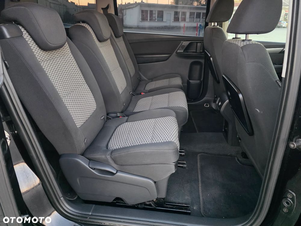 Volkswagen Sharan - 24