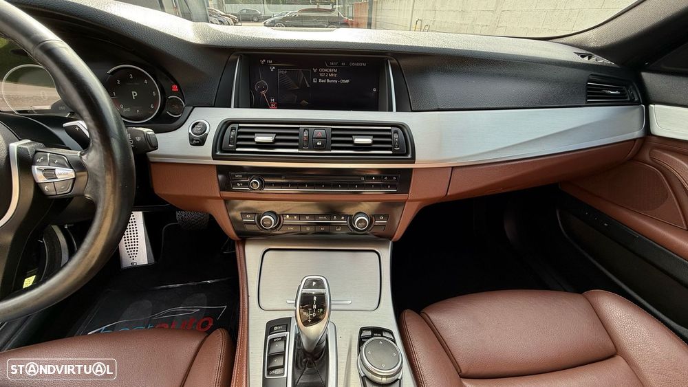 BMW 525 d Pack M Auto - 31