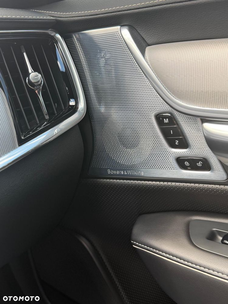 Volvo S90 - 15
