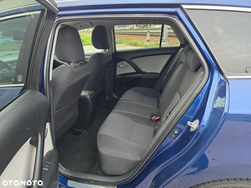 Toyota Avensis Touring Sports 1.8 Multidrive S Comfort - 21