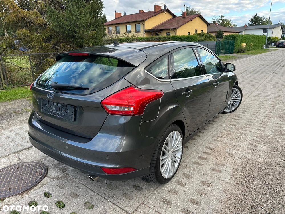 Ford Focus 2.0 TDCi Titanium ASS - 11