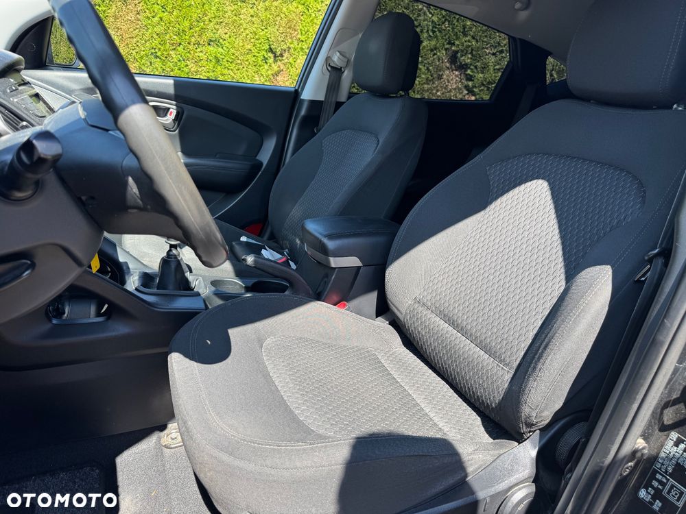 Hyundai Tucson 2.0 CRDi VGT 2WD GLS - 15