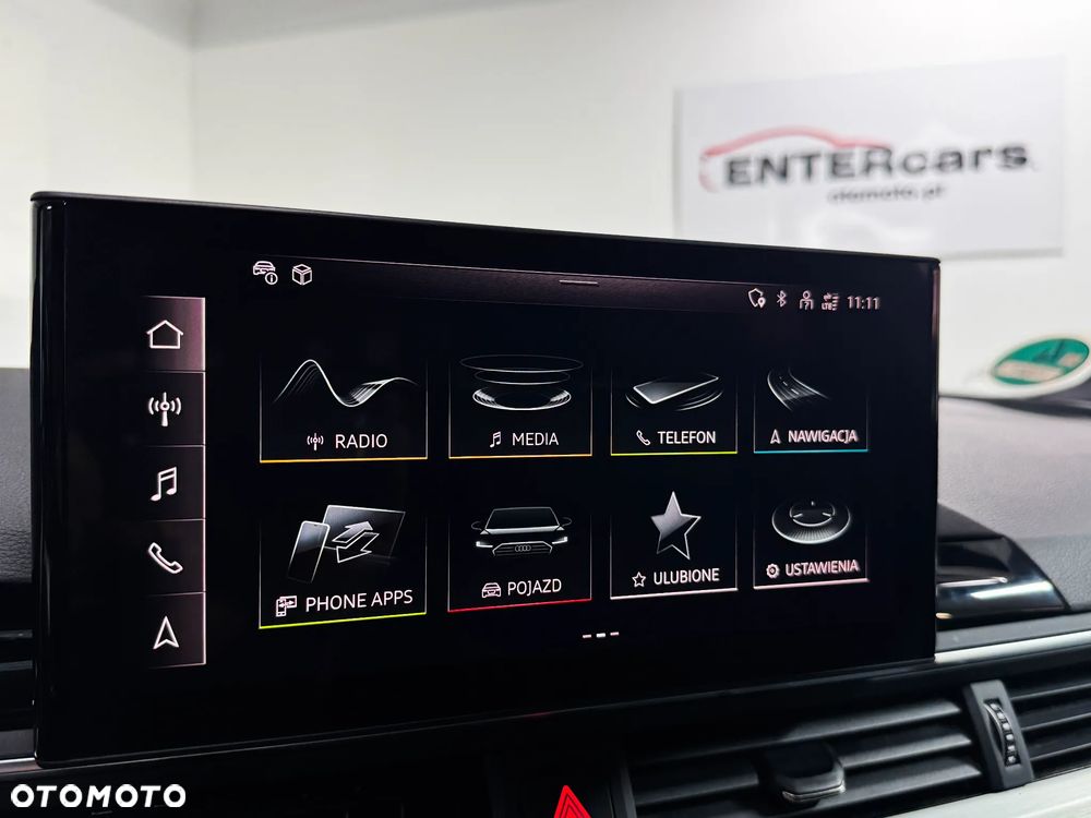 Audi A4 Avant 40 TDI quattro S tronic S line - 29