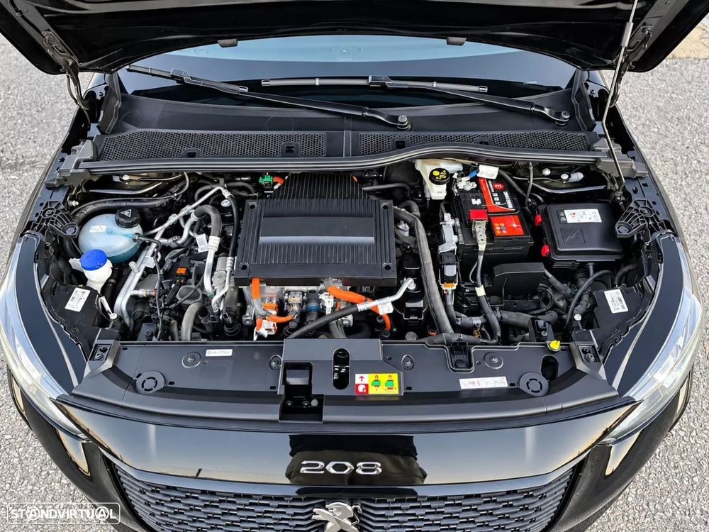 Peugeot e-208 50 kWh Active Pack — fotografia 57