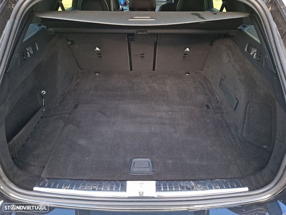 Mercedes-Benz E 220 d - 28