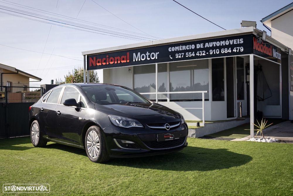 Opel Astra 1.7 CDTi Cosmo Start/Stop - 1