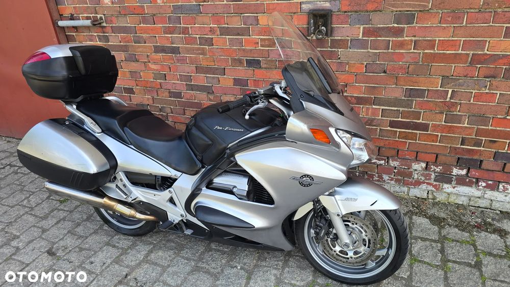 Honda ST - 21