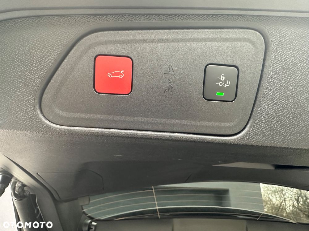 Peugeot 3008 1.5 BlueHDi GT Pack S&S EAT8 - 11