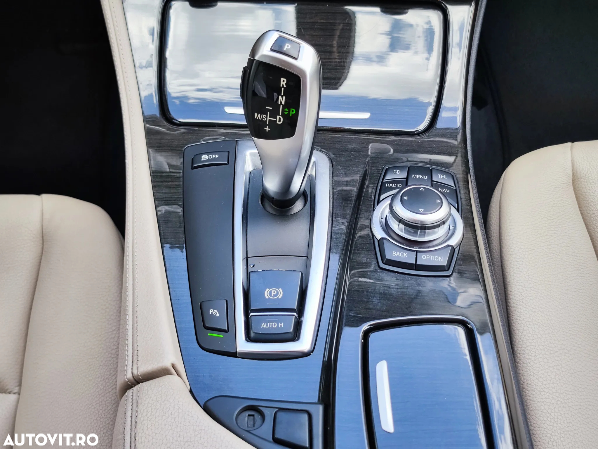 BMW Seria 5 525d Aut. - 22