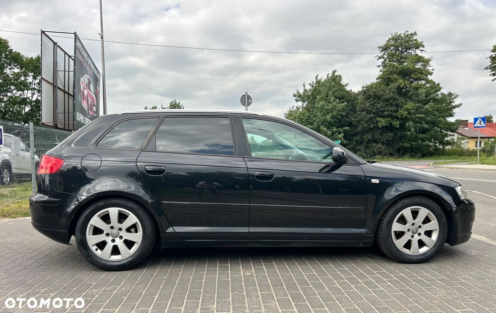 Audi A3 Sportback 1.6 Ambition - 12