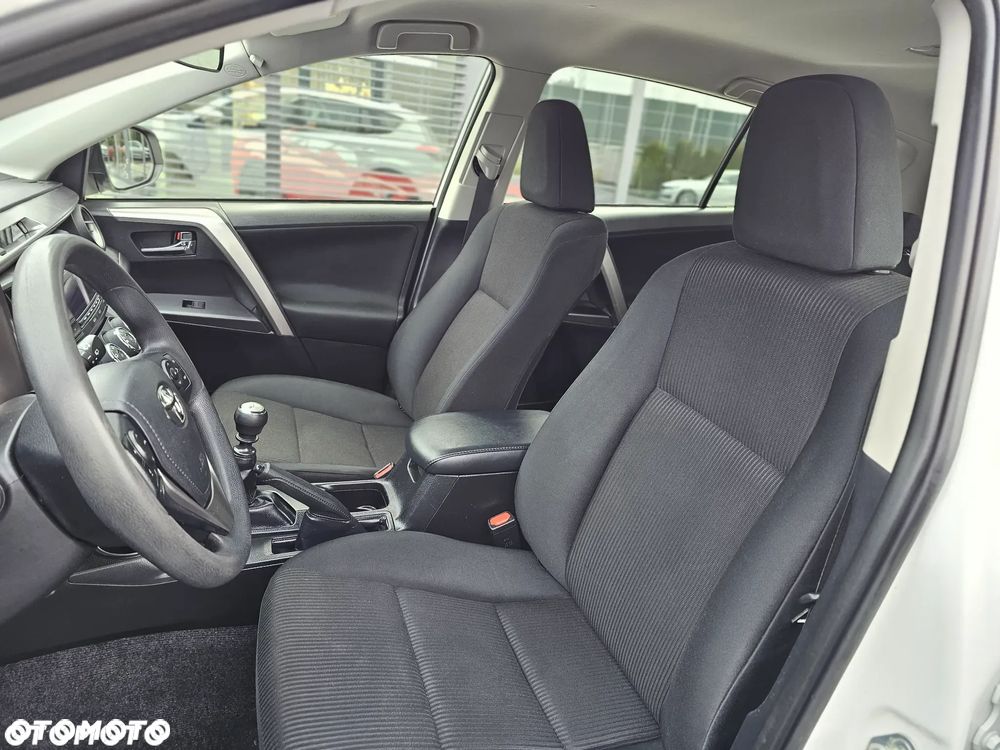 Toyota RAV4 2.0 Silver 4x4 - 14