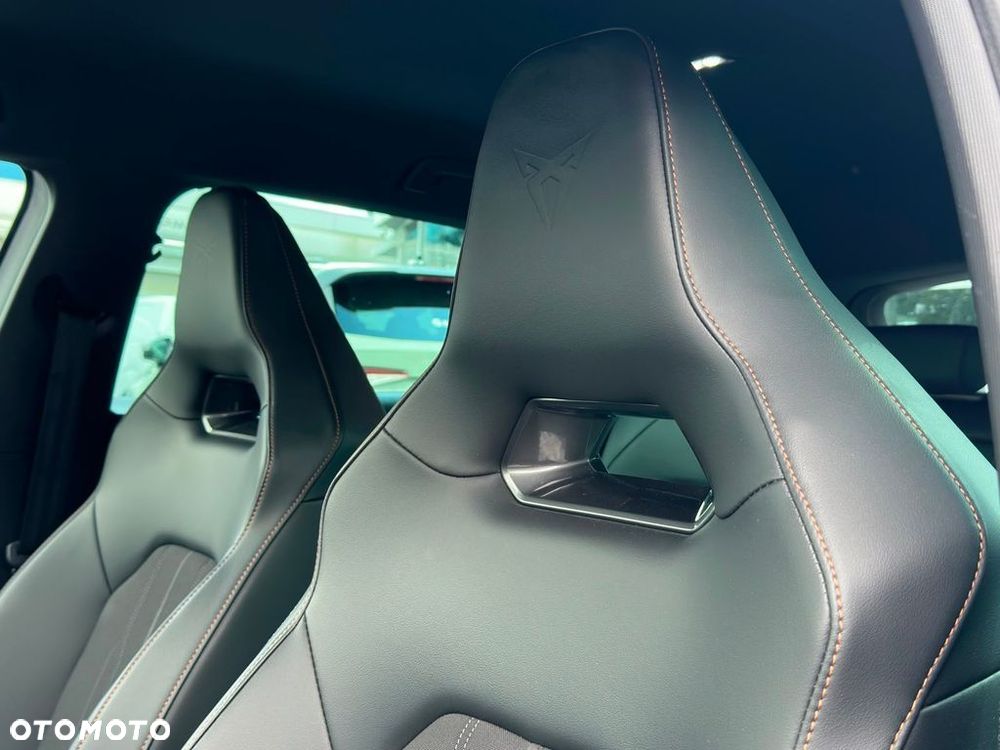 Cupra Leon 2.0 TSI DSG - 12