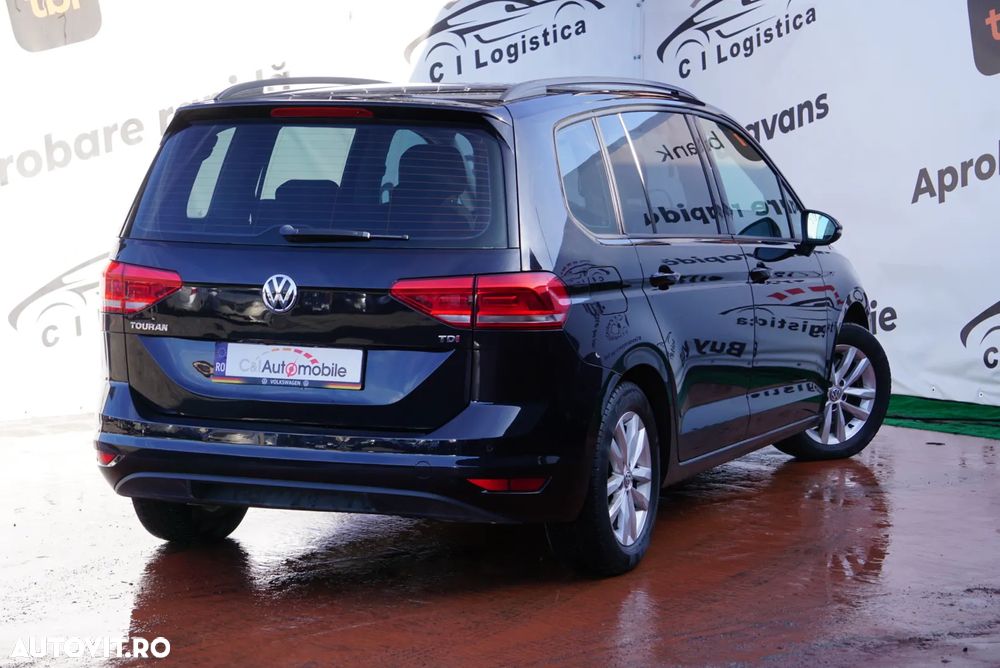 Volkswagen Touran 1.6 TDI SCR BlueMotion Technology Trendline - 4