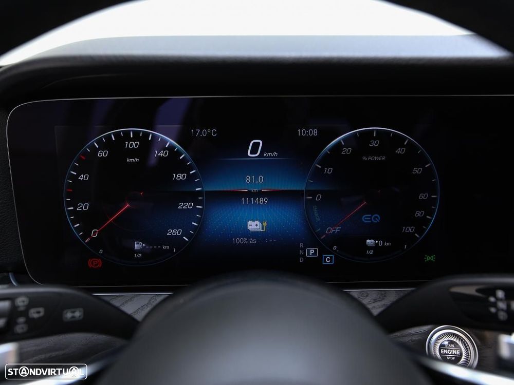 Mercedes-Benz E 300 de AMG Line 4Matic - 26