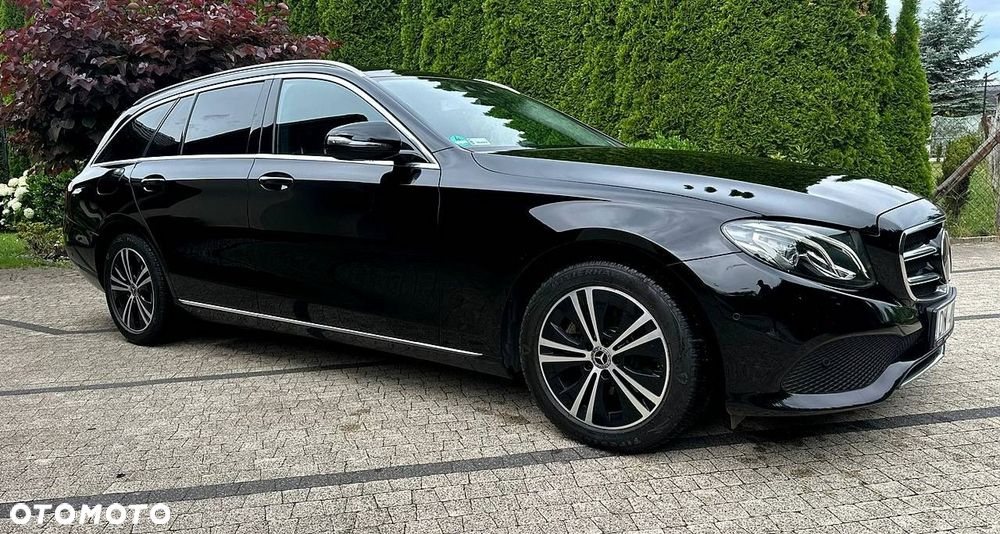 Mercedes-Benz Klasa E 220 d 9G-TRONIC Avantgarde - 31