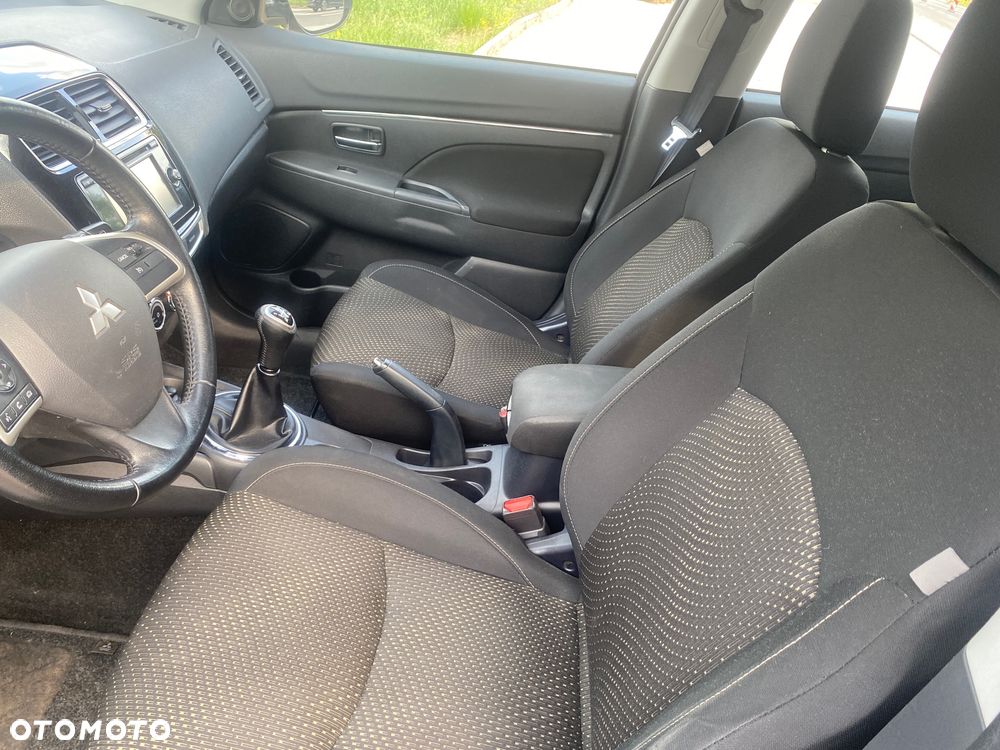 Mitsubishi ASX 1.6 2WD Comfort Edition - 12
